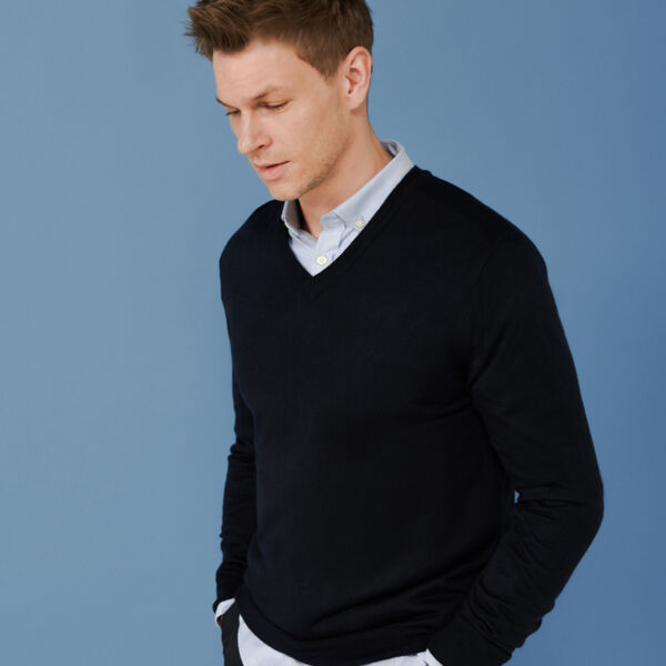 V-Neck Thumbnail