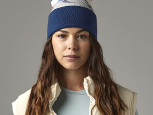 Mountain peaks pom pom beanie