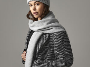 Knitted scarf and beanie gift set