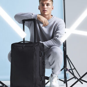 Escape carry-on wheelie