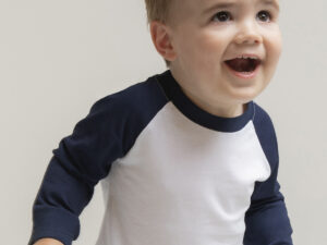 Long sleeve baseball t-shirt