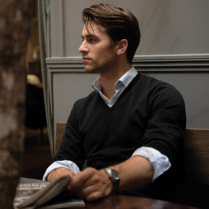 Brighton – elegant v-neck knit