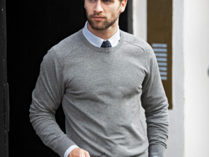 Brighton  elegant round neck