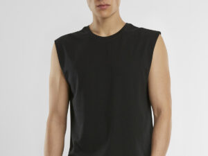 Sleeveless tee