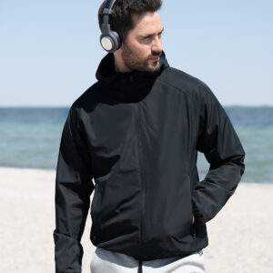 Carmel minimalistic hooded windbreaker