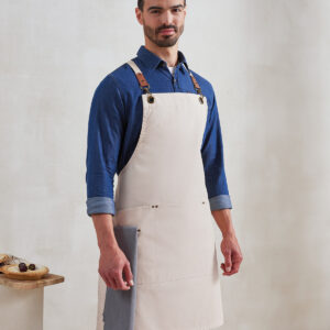 Clip ‘n’ Clasp cross-back bib apron