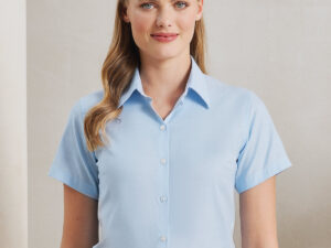 Women's signature Oxford short sleeve shirt