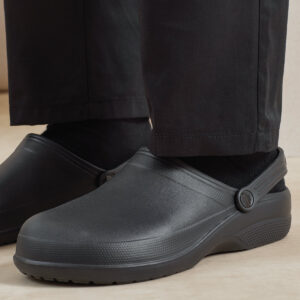 Chef’s non-slip ‘Anchor’ clogs