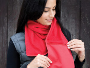 Polartherm™ fleece scarf with zip pocket