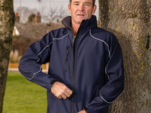 Hooded softshell jacket