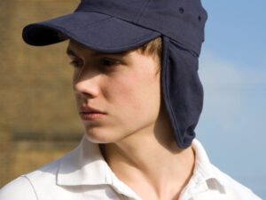 Fold-up legionnaire's cap