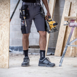 Infiltrate stretch holster shorts