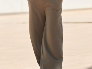 Women's sustainable fashion wide leg joggers