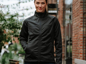 Women's Greenwich lightweight softshell